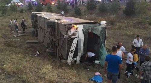 Başkent'te korkunç kaza: 4 ölü 18 yaralı