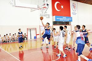 Basketbol şenliği başladı