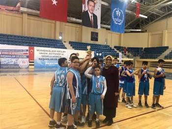Basketbol Müsabakaları Sona Erdi

