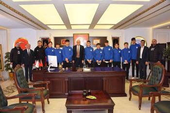 Basketbol Takımı Yola Çıktı
