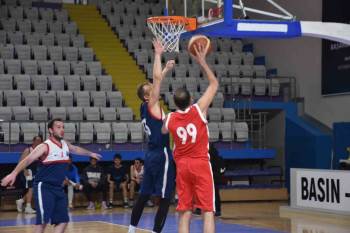 Basketbol U-18 Anadolu Şampiyonaları Afyonkarahisar’Da

