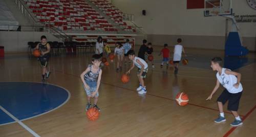Basketbola hemen başlanmalı!
