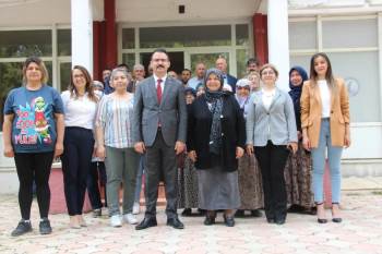 Başmakçı’Da Türk Tarihinde Kadının Yeri Ve Önemi Semineri Verildi
