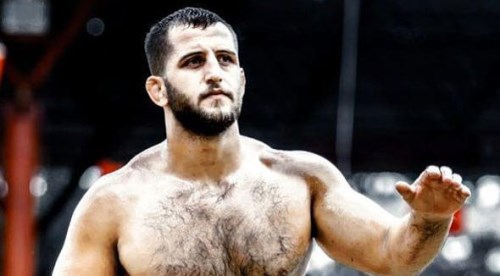 Başpehlivana silahlı saldırı!