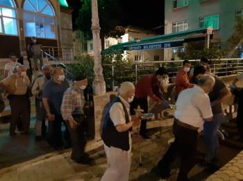 Bayırköy’De 15 Temmuz Ve Tüm Şehitler İçin Mevlit Okutuldu
