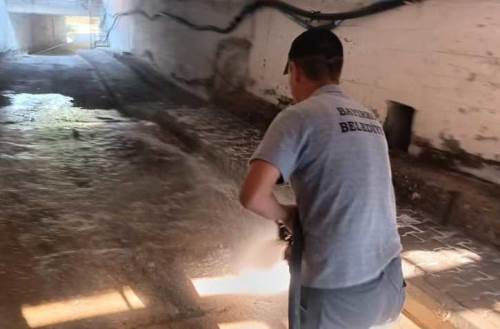 Bayırköy’de tren yolu alt geçidi hijyenik hale getirildi