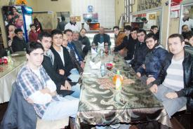 Ç.Kartal ailesi yemekte buluştu