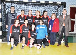 Ticaret yarı finalde