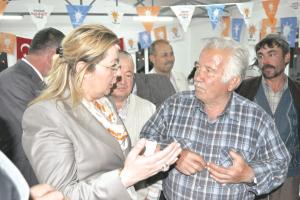 AK Parti köylünün yanında oldu