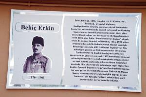 Behiç Erkin kimdir?
