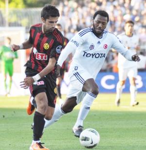 Es Es yüksek uçuyor