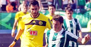 Veysel Sarı kapışması