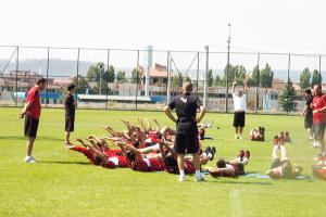 Şimşekler sıcağa aldırış etmiyor