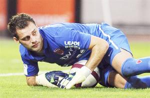 Marsilya Reynet'in peşinde