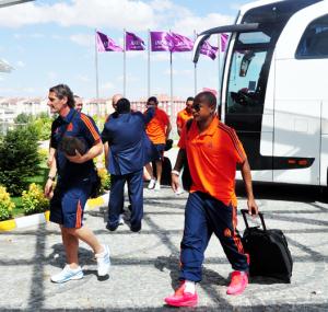 Ve beklenen konuklar geldi