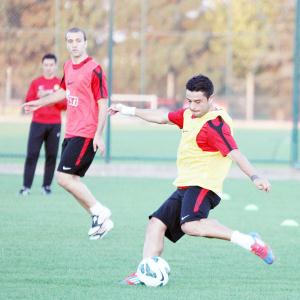 Es Es, Gençler'i kanatlardan vuracak