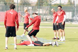 Necati& Burhan'dan Gangnam style şov