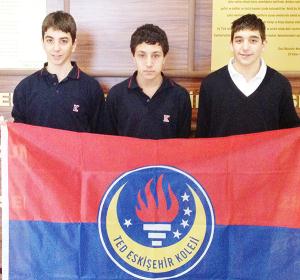 Yüzmede TED fırtınası