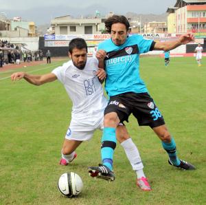 Es Es Muğdat'ın peşinde