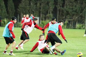 Akhisar mesaisi başlıyor