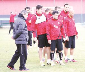 Şimşekler 3 puana kilitlendi