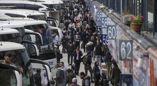 Bayram yolcularına kötü haber: Otobüs biletlerine zam geldi!