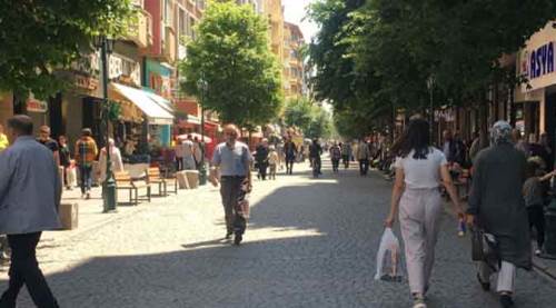 Bayrama sayılı günler kaldı: Eskişehir’de de fiyatlar cep yaktı!