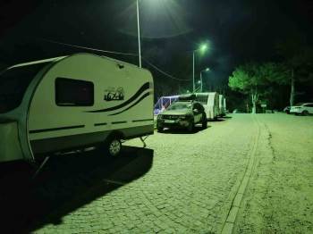 Bayramda Küçükelmalı Tabiat Parkı Karavancıların Gözdesi Oldu
