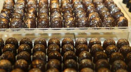 Bayramın vazgeçilmezi çikolatayı seçerken aman dikkat!