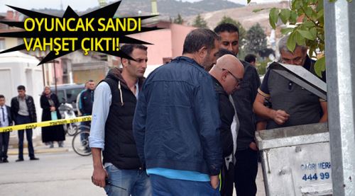 Bebeği poşete koyup çöpe attılar!