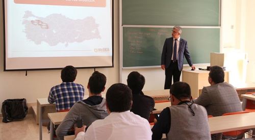 BEBKA Genel Sekreteri İsmail Gerim öğrencilerle buluştu