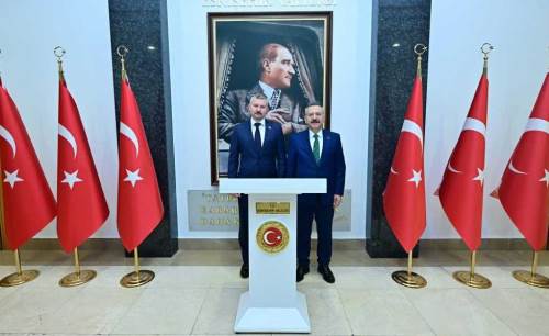 Belarus'un Ankara Büyükelçisi Glaz, Eskişehir Valisi Aksoy ile buluştu