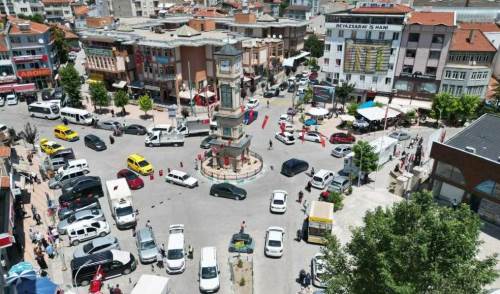 Belçika ve Fransa’dan gelen gurbetçiler o ilçeyi doldurdu!