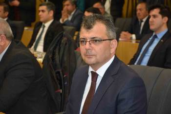 Belediye Başkanı, 54 Bin Tl’Lik Maaşını Depremzedelere Bağışlayıp Dekontunu Paylaştı
