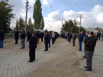 Belediye Başkanı Vatandaşı Uyardığı Koronadan Hayatını Kaybetti
