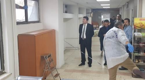 Belediye başkanıyla görüşemeyince ateş açtı