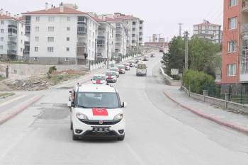 Belediye Hizmet Araçlarını, Şehir Turu Düzenleyerek Tanıttı
