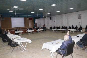 Belediye Kiracısı Esnafa Artış Yok
