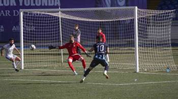 Belediye Kütahyaspor 3 Puanı İki Golle Aldı
