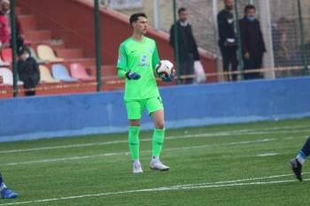 Belediye Kütahyaspor’Lu Kaleci Can Türk’E Milli Davet
