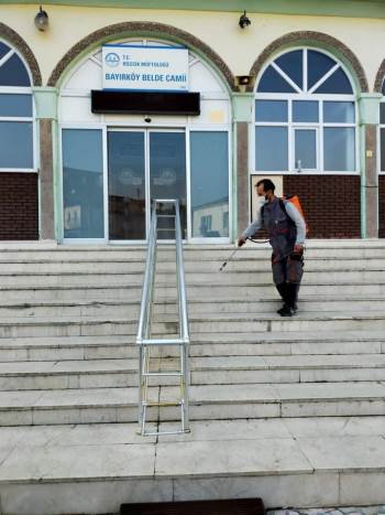 Belediyeden Kapsamlı Dezenfekte İşlemi
