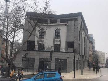 Belediyeye Ait Ticaret Merkezi 16 Milyon 600 Bin Liraya Satıldı
