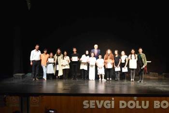 Belgelerini Başkan Bakkalcıoğlu’Nun Elinden Aldılar
