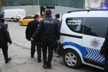 Belindeki 50 Santimetrelik Kama İle Yakalandı
