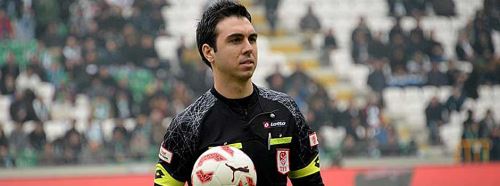 Belli oldu! Adana Demirspor - Eskişehirspor maçının hakemi...