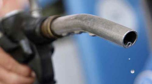 Benzin ve motorine indirim geldi