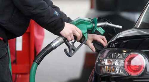 Benzinde büyük indirim geliyor!