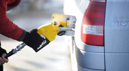 Benzine 10 kuruş zam geldi!