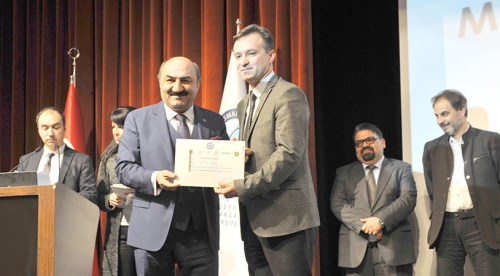 Beş kıtada hizmet veriyoruz