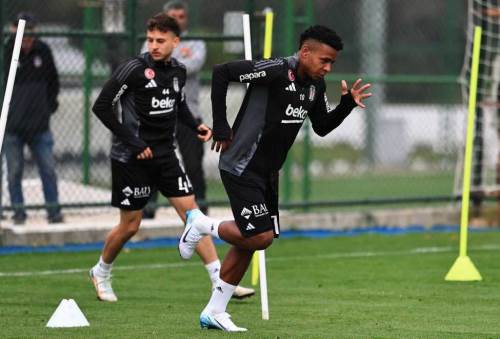 Beşiktaş, Galatasaray derbisi için hazırlıklarını tamamladı